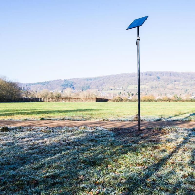 Lampes solaires - la lumière grâce à la puissance du soleil